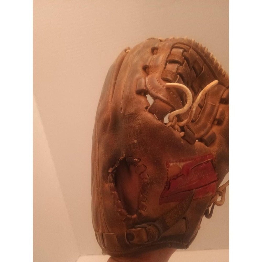 Rawlings Vintage Leather Baseball Glove